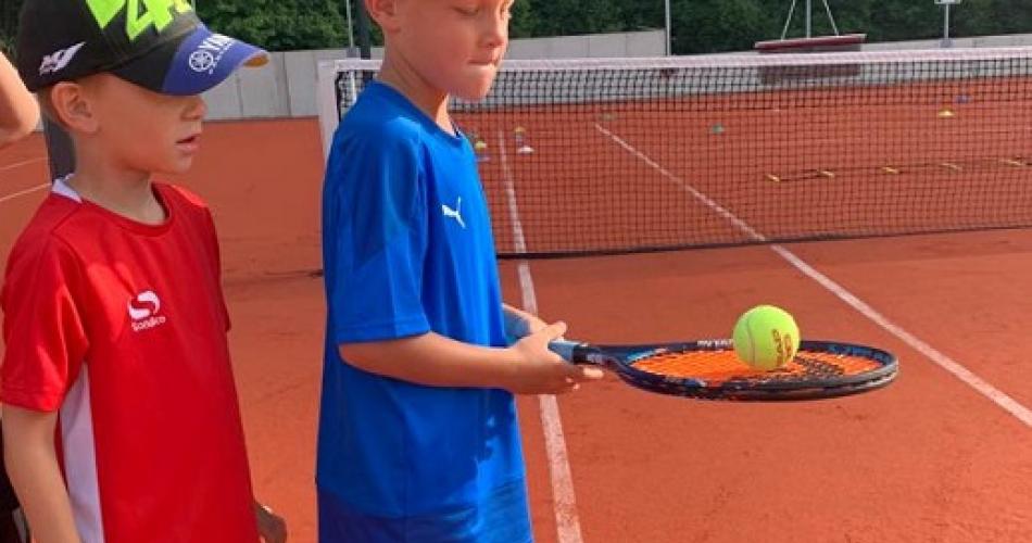 Tennis